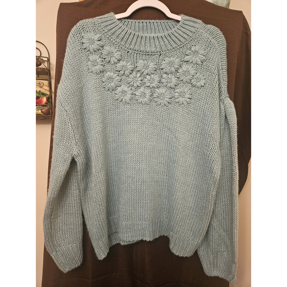 Crown & Ivy Cable Knit Women's Sweater Long‎ Sleeve Size L